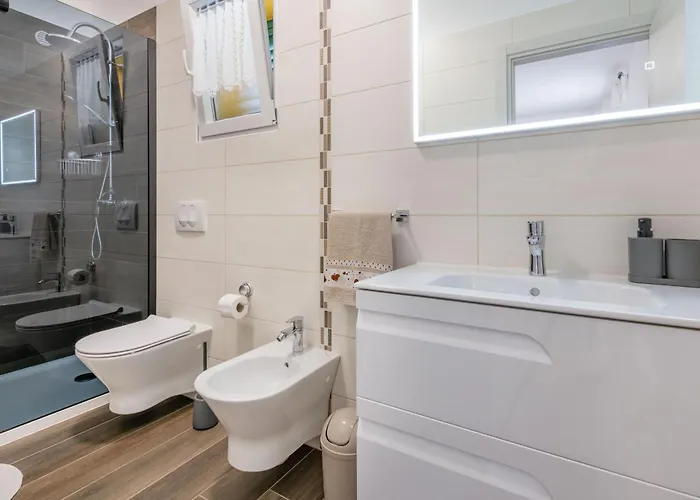 Σπίτι διακοπών Jole, A Charming Modern Surrounded By Rustic Beauty *