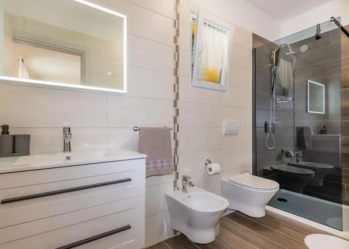 Σπίτι διακοπών Jole, A Charming Modern Surrounded By Rustic Beauty